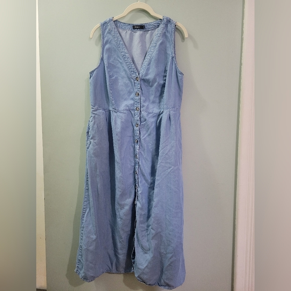 Reitmans Dresses & Skirts - EUC Reitman's Size 14 Womens Dress